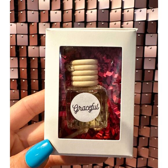 Graceful Car Diffuser - Picture 1 of 1